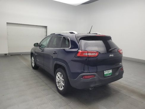 Used 2014 Jeep Cherokee Latitude w/ Cold Weather Group FWD image 5