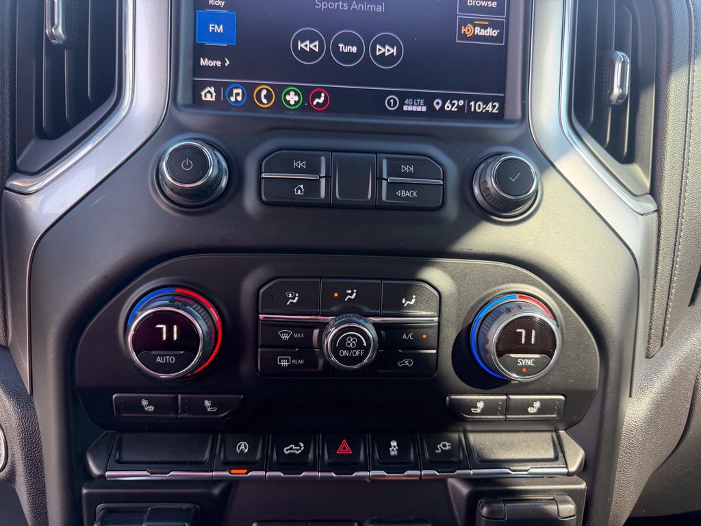Used 2020 Chevrolet Silverado 1500 RST w/ Texas Edition AWD/4WD image 29