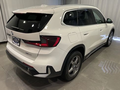 Certified 2023 BMW X1 xDrive28i w/ Convenience Package AWD/4WD image 6