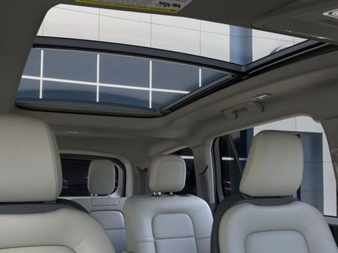 New 2025 Lincoln Aviator Premiere w/ Jet Appearance Package image 22