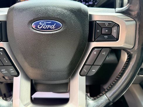 Used 2019 Ford F250 Platinum w/ Platinum Ultimate Package image 27