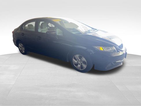 Used 2014 Honda Civic LX image 2