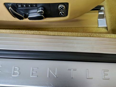 Used 2007 Bentley Continental GTC image 28