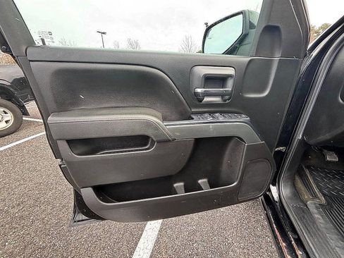 Used 2018 Chevrolet Silverado 1500 LT w/ All Star Edition image 27