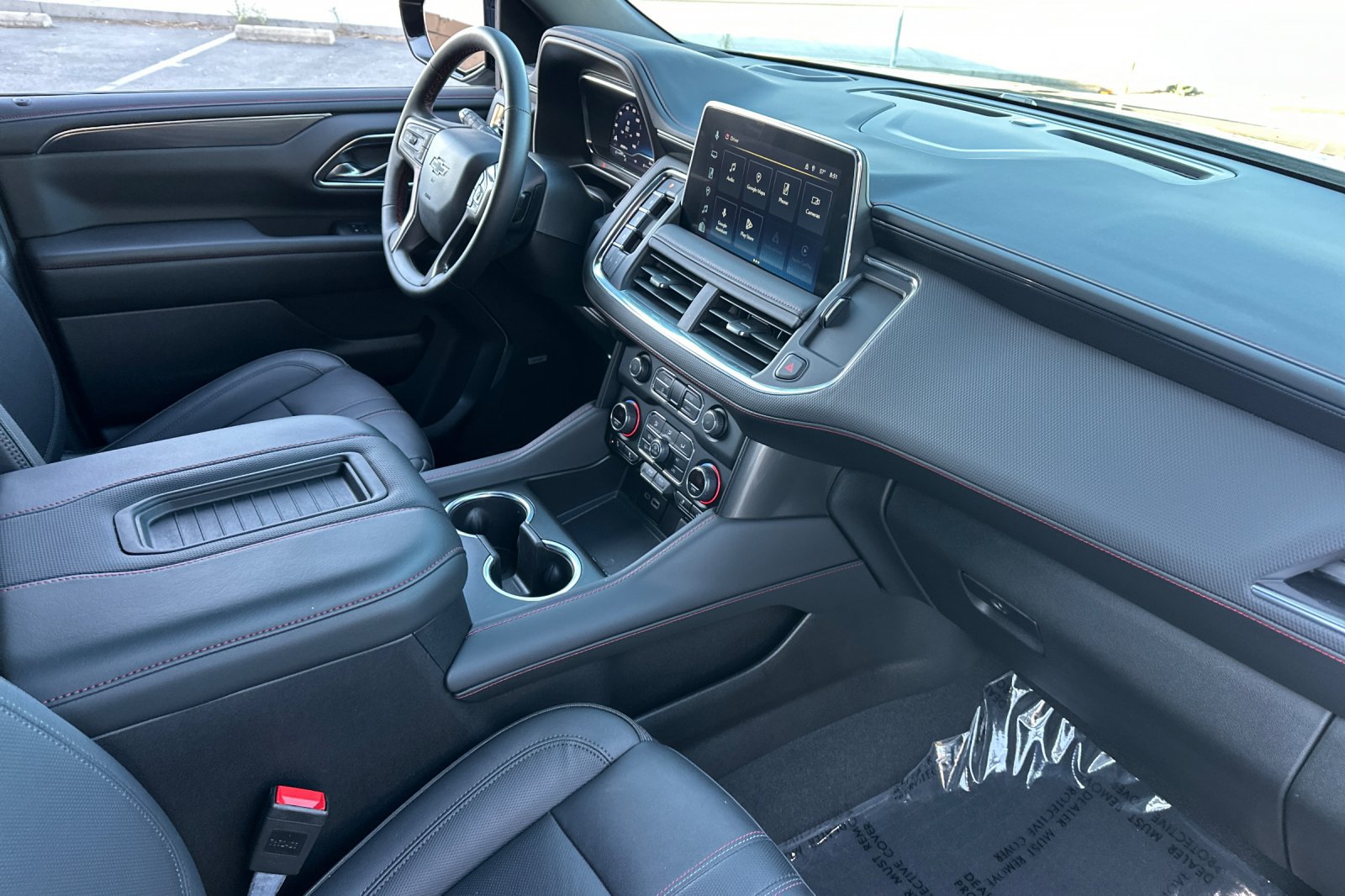 Used 2024 Chevrolet Tahoe RST w/ Luxury Package AWD/4WD image 34