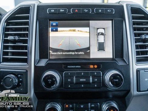 Used 2021 Ford F250 Platinum AWD/4WD image 21