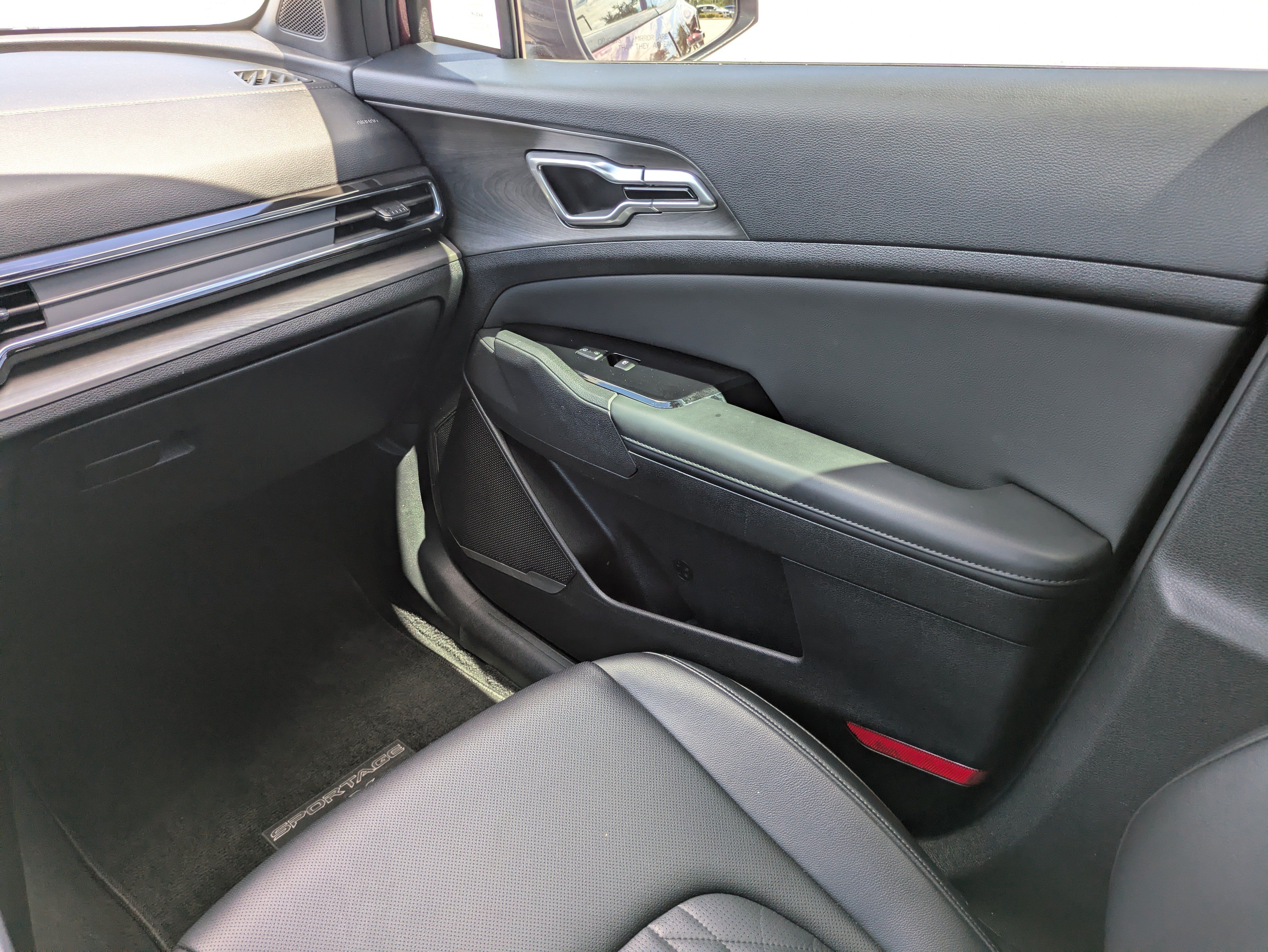Certified 2023 Kia Sportage X-Line w/ X-Line Premium Package AWD/4WD image 17