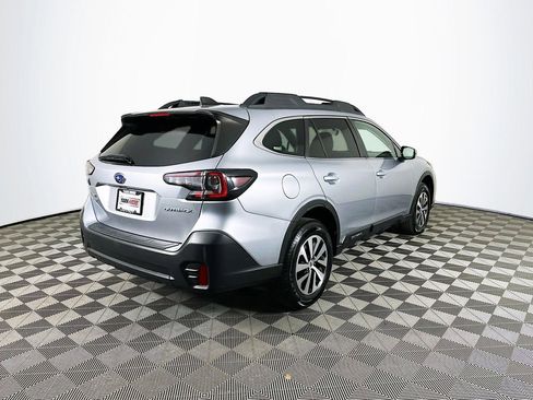 Used 2020 Subaru Outback Premium image 10