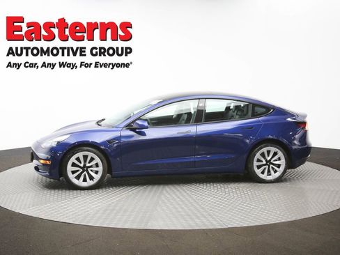 Used 2022 Tesla Model 3 Standard Range RWD image 57