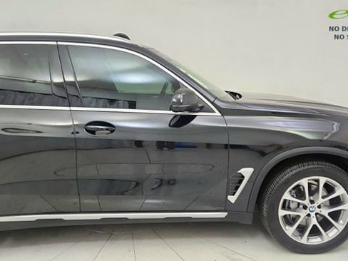 Used 2026 BMW X5 xDrive40i image 8