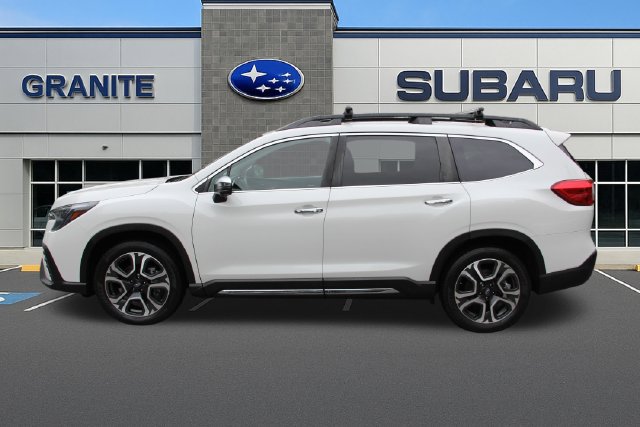 Used 2023 Subaru Ascent Touring AWD/4WD image 6