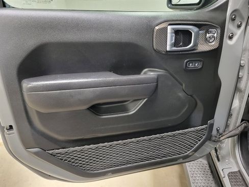 Used 2022 Jeep Wrangler Unlimited Sport w/ Sun And Sound Package AWD/4WD image 34