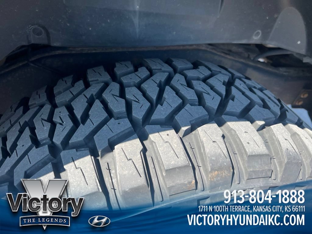 Used 2013 Jeep Wrangler Unlimited Sport AWD/4WD image 11