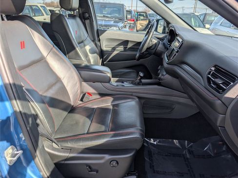 Used 2024 Dodge Durango GT image 11