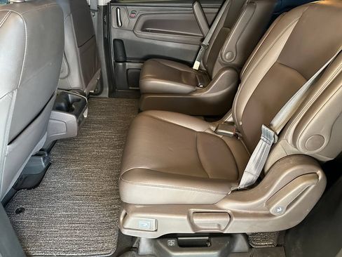 Used 2022 Honda Odyssey EX-L image 21