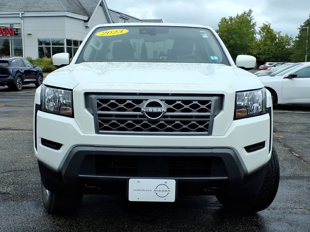Certified 2023 Nissan Frontier SV w/ Tow Package AWD/4WD image 7