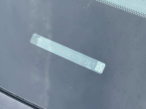 Used 2023 Toyota Camry SE image 23