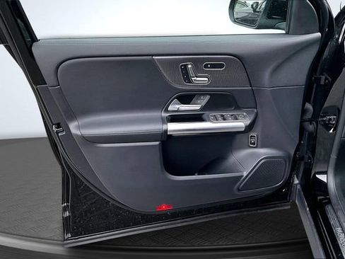 Used 2023 Mercedes-Benz GLA 250 GLA 250 image 20