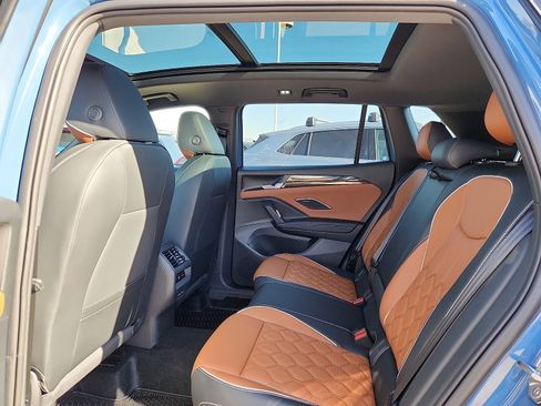 New 2026 Volkswagen Tiguan SEL R-Line image 12