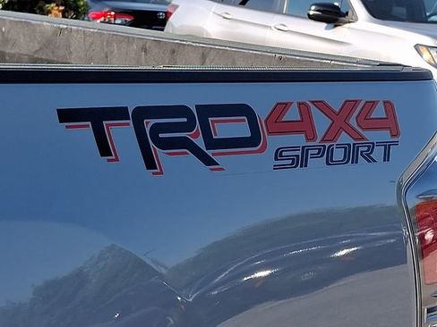 Used 2021 Toyota Tacoma TRD Sport w/ TRD Premium Sport Package AWD/4WD image 32