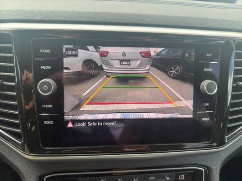 Used 2023 Volkswagen Atlas SE image 22