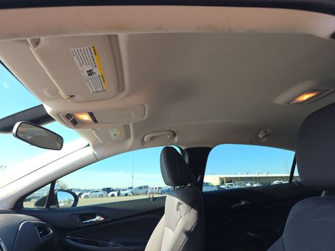 Used 2018 Chevrolet Cruze LT w/ Convenience Package image 20