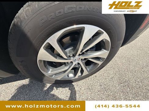 Used 2023 Buick Envision Essence FWD image 31