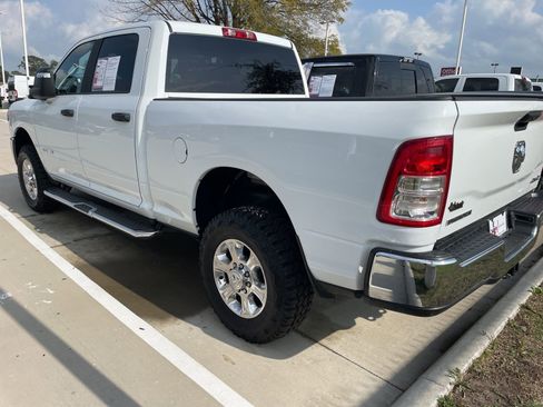 Used 2024 RAM 2500 Big Horn AWD/4WD image 6