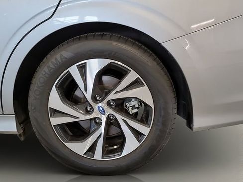 Used 2025 Subaru Legacy Premium AWD/4WD image 34