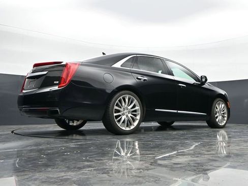 Used 2013 Cadillac XTS Platinum FWD image 40