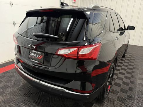 Used 2020 Chevrolet Equinox Premier w/ Premier Redline Edition FWD image 17