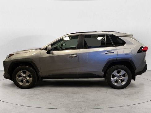 Used 2020 Toyota RAV4 XLE w/ Convenience Package AWD/4WD image 2