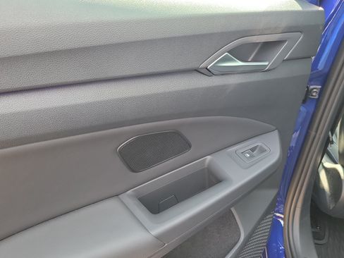 Used 2024 Volkswagen Golf R AWD/4WD image 11