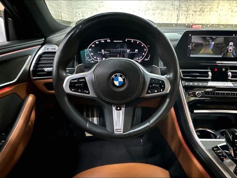 Used 2022 BMW M850i xDrive Coupe w/ Driving Assistance Package AWD/4WD image 8