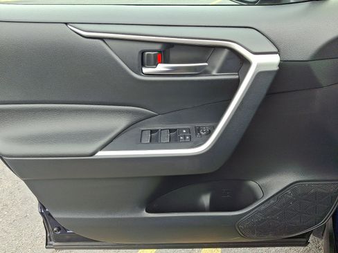 Used 2024 Toyota RAV4 SE w/ Weather & Moonroof Package AWD/4WD image 12