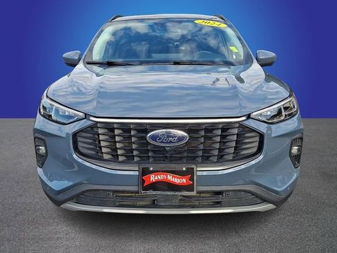 Used 2024 Ford Escape Platinum AWD/4WD image 2