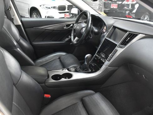 Used 2017 INFINITI Q50 Sport AWD/4WD image 34