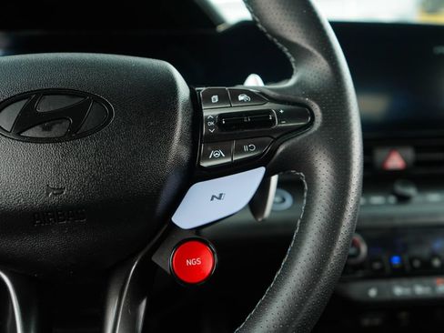 Used 2025 Hyundai Elantra N FWD image 32
