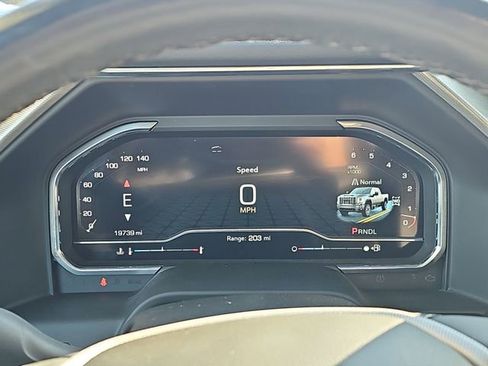 Used 2025 GMC Sierra 3500 Denali w/ Denali Reserve Package image 10