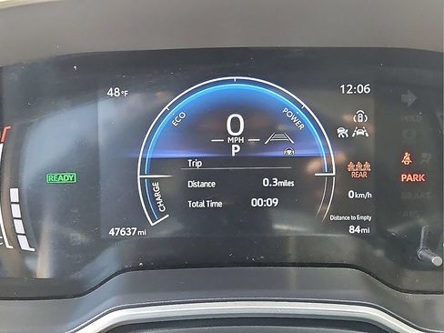Used 2024 Toyota Corolla XLE FWD image 21