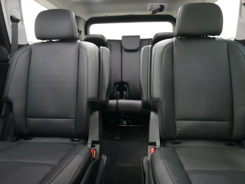 Certified 2026 Hyundai Palisade Limited AWD/4WD image 22