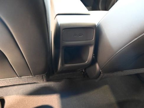 Used 2025 Chevrolet Trax LT w/ Driver Confidence Package image 24