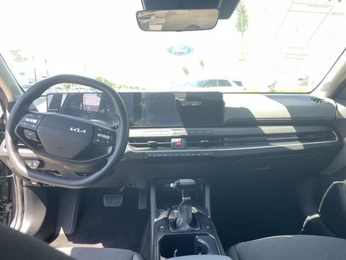 Used 2025 Kia K4 FWD image 19