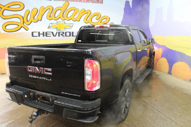 Used 2022 GMC Canyon Denali w/ Denali Black Edition Package AWD/4WD image 8