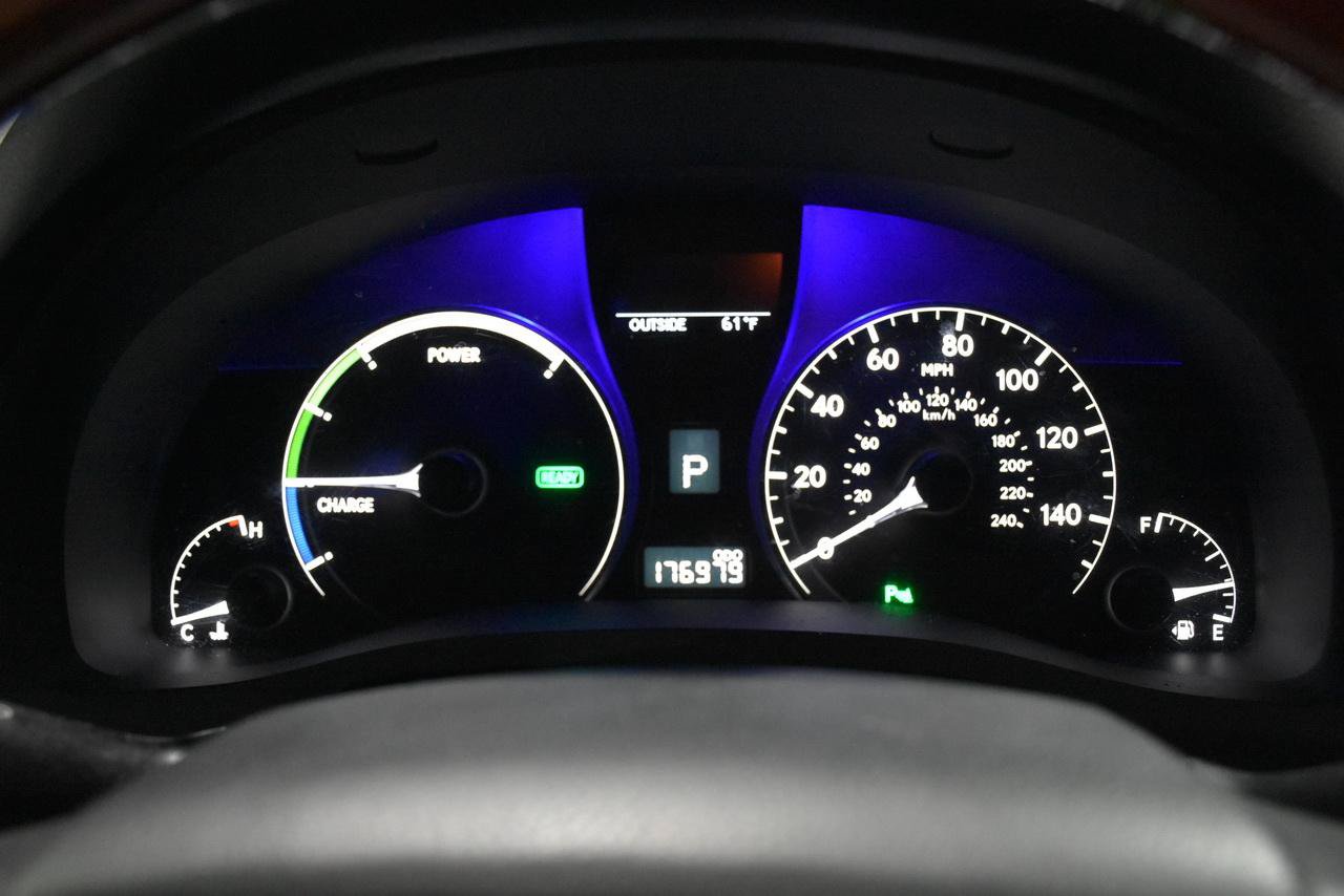 Used 2011 Lexus RX 450h AWD w/ Premium Pkg image 12