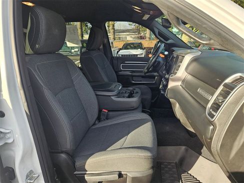 Certified 2019 RAM 2500 Big Horn w/ Night Edition image 18