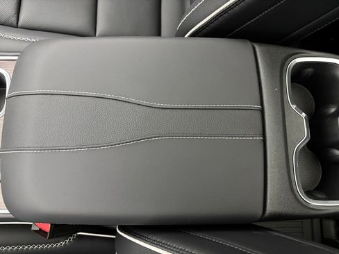 New 2026 GMC Acadia Denali w/ Super Cruise Package image 36