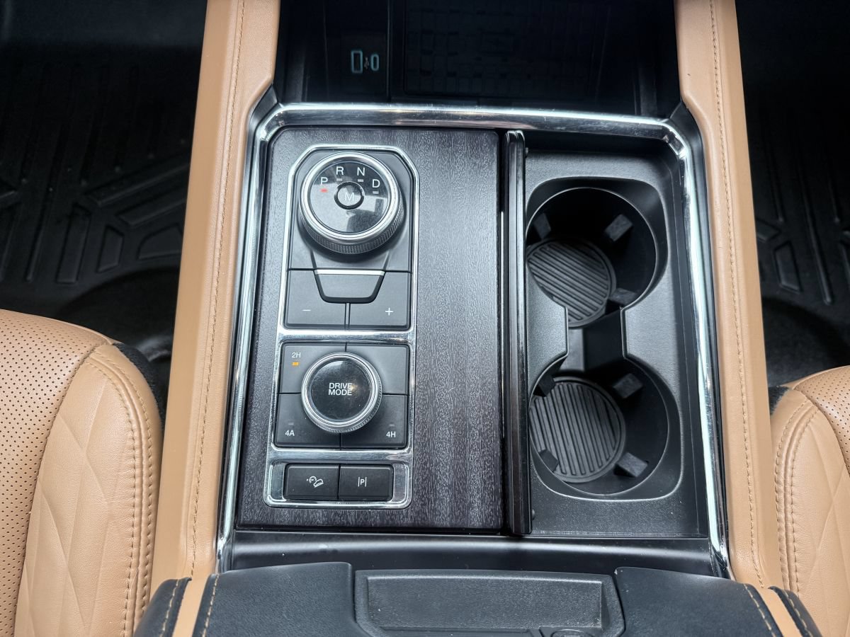 Used 2022 Ford Expedition Max Platinum AWD/4WD image 14