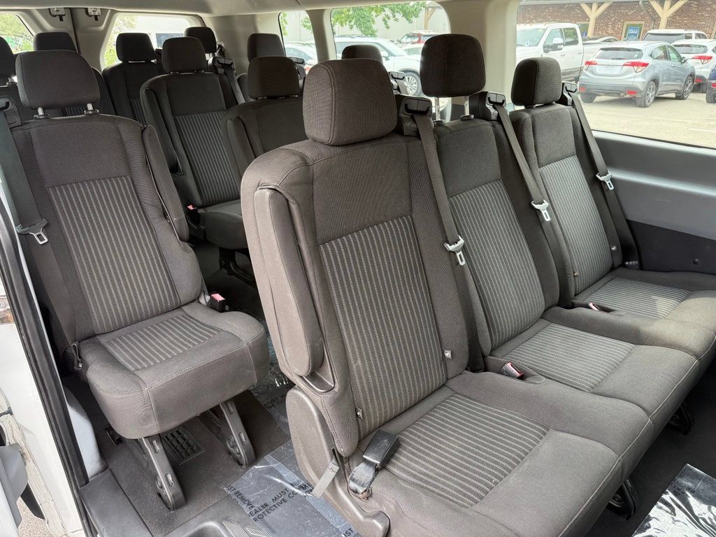 Used 2017 Ford Transit 350 XLT RWD image 15