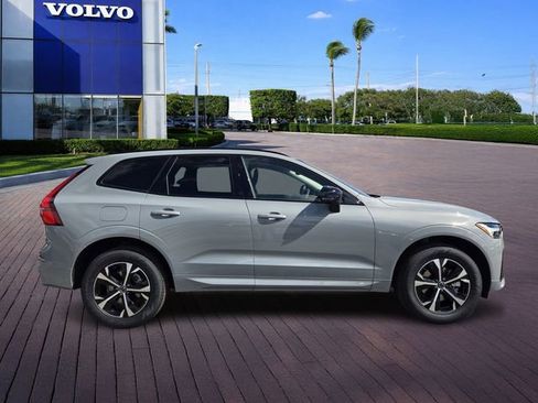 New 2026 Volvo XC60 B5 Core image 8